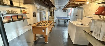 King Bed+Game Room+Parking+Broadripple+Restaurants