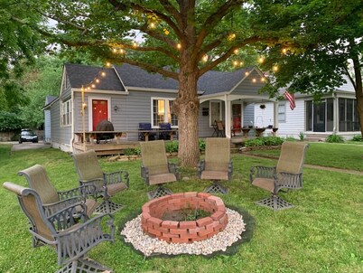 King Bed+Game Room+Parking+Broadripple+Restaurants