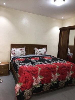 Apartamento | 2 dormitorios, tabla de planchar con plancha, wifi gratis y ropa de cama