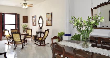 Hotel Casa Blanca