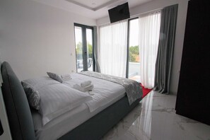 4 Schlafzimmer, Bügeleisen/Bügelbrett, kostenloses WLAN, Bettwäsche