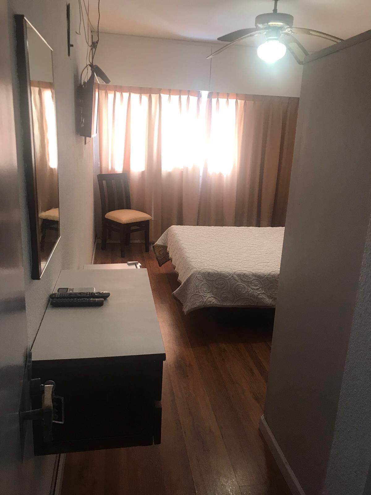 1 Schlafzimmer, Reisekinderbett, kostenloses WLAN, Bettwäsche