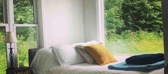 Cottage in the Clouds With Mountain Views