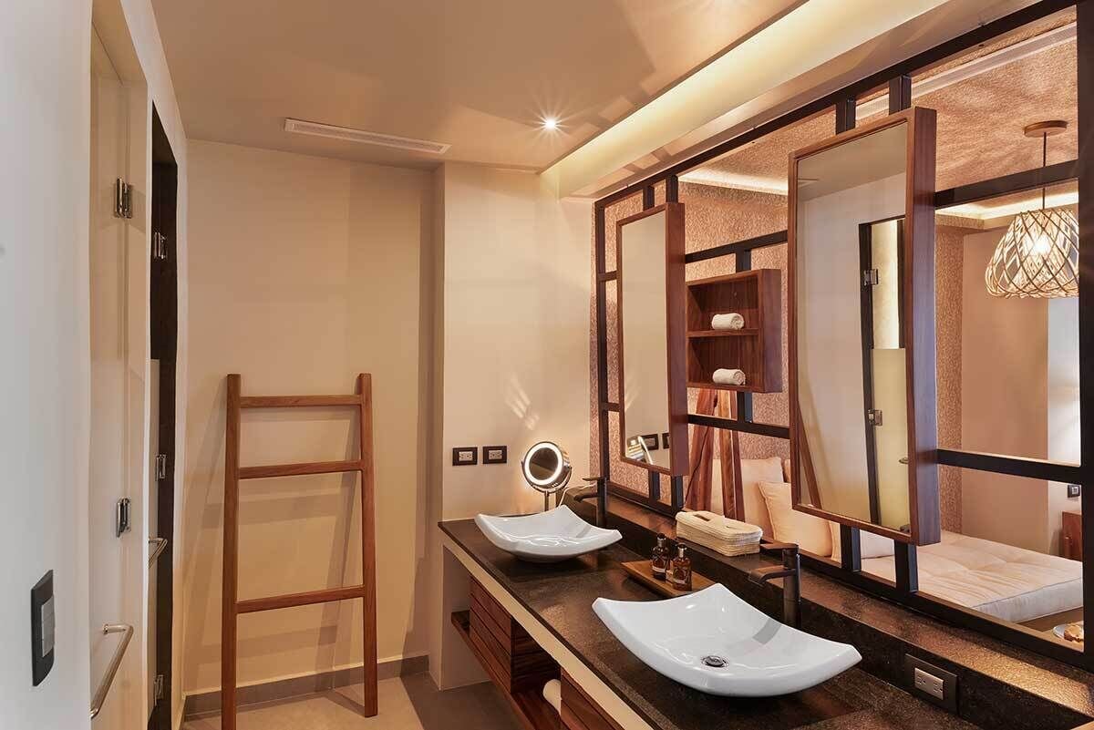 premium room, oceanfront | bathroom | shower, rainfall showerhead, hair dryer, bathrobes