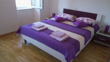 ๋น๋ผ | 3 ๊ฐ์ ์นจ์ค, ๋ค๋ฆฌ๋ฏธ/๋ค๋ฆฌ๋ฏธํ, ๋ฌด๋ฃ WiFi, ์นจ๋ ์ํธ