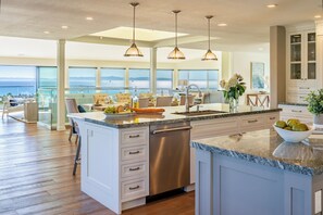 Interior - Modern, Coastal Elegance With Stunning Views! (Carpinteria)