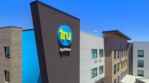 Exterior - Tru By Hilton Omaha I-80 at 72nd Street, NE (Omaha)