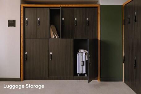 Sonder Jewelers Row - Image 18