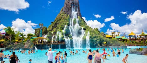 Indoor pool, outdoor pool