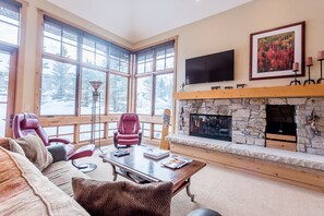 Townhome, 3 Bedrooms | Living room - Angani Way Townhome 102 by Alpine Lodging Sun Valley (Sun Valley)
