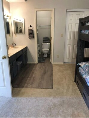 Bathroom - Waterfront 3 bed, 3 bath home w/quiet cove location (Rocky Mount)