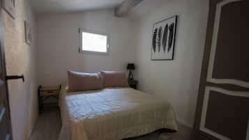 1 camera, ferro/asse da stiro, culla da viaggio, Wi-Fi