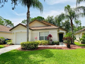 Exterior - Golf Course Views - Heatable Pool -  Southern Dunes (Haines City)