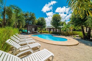 Piscina externa