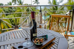 Apartment | Speisen im Freien