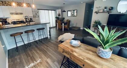 Dog Friendly Retreat near WEC