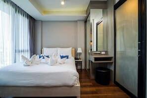 WiFi, bed sheets - 6Av 717 Modern studio, walk to Surin beach (Surin)