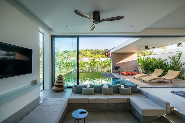 Smart TV - Cocoon Villa - Peaceful pool villa in north Phuket (Thalang)