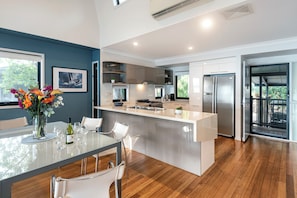 Fridge, microwave, oven, dishwasher
