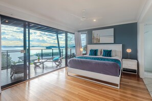 2 bedrooms, iron/ironing board, travel cot, WiFi