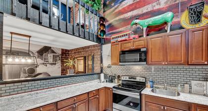 Gem City Condo *5 Bed *Home Theater *Game Room