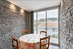 Dining - Appartement Moderne, Tout Confort, 3 Vraies Chambres (Sète)