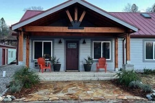 Ideal 4 Groups Near Yuba River/Bullards Bar Lake