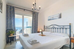 3 عدّة غرف نوم وواي فاي مجانًا وملاءات أسرّة