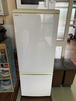 House, 2 Bedrooms, Non Smoking | Private kitchen | Fridge, microwave, stovetop, electric kettle - NU1 Guesthouse NUI okhotsk女満別 (Ozora)