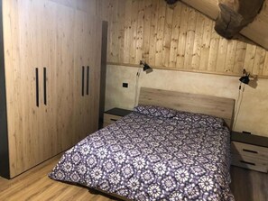 2 habitaciones, wifi gratis y ropa de cama