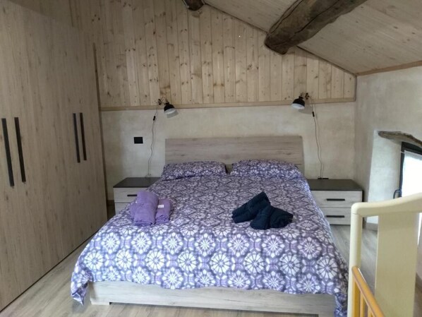 2 habitaciones, wifi gratis y ropa de cama