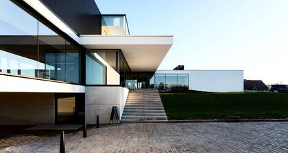 OEVER51: Sleeping by the water.<br>