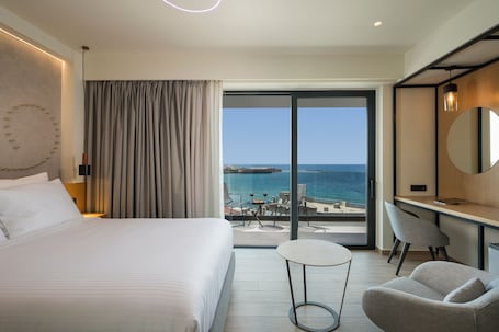 Deluxe Double Room | View from room. Hyperion City Hotel