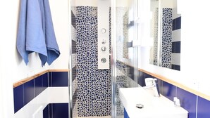 Bathroom - Sorrento Center Room Archi (Sorrento)