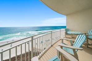 Property grounds - Aqua 609 | Gulf-Front 3BR/3BA Luxury Condo | Beach Chair Service (Panama City Beach)