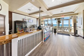 Bar (on property) - Aqua 609 | Gulf-Front 3BR/3BA Luxury Condo | Beach Chair Service (Panama City Beach)