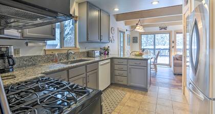 3 Mi to Lake Tahoe: Quiet Incline Village Cabin!