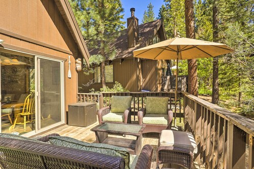 3 Mi to Lake Tahoe: Quiet Incline Village Cabin!
