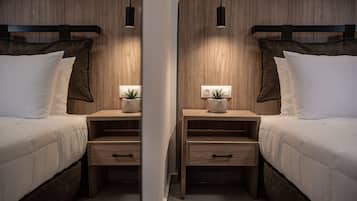 Standard Double Room | Minibar, in-room safe, desk, blackout drapes