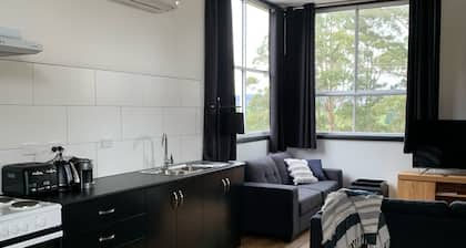 Branxholm Lodge 2-12 people only 8km from Derby