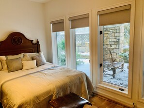 3 chambres, fer et planche à repasser, Wi-Fi, draps fournis