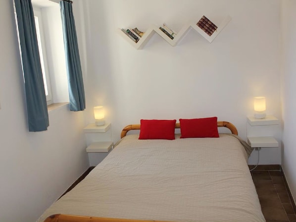 1 habitación y ropa de cama 