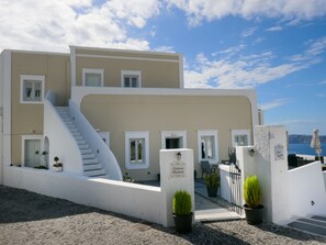 Exterior - Neoklassiko Koukouli Family room sea view (Santorini)