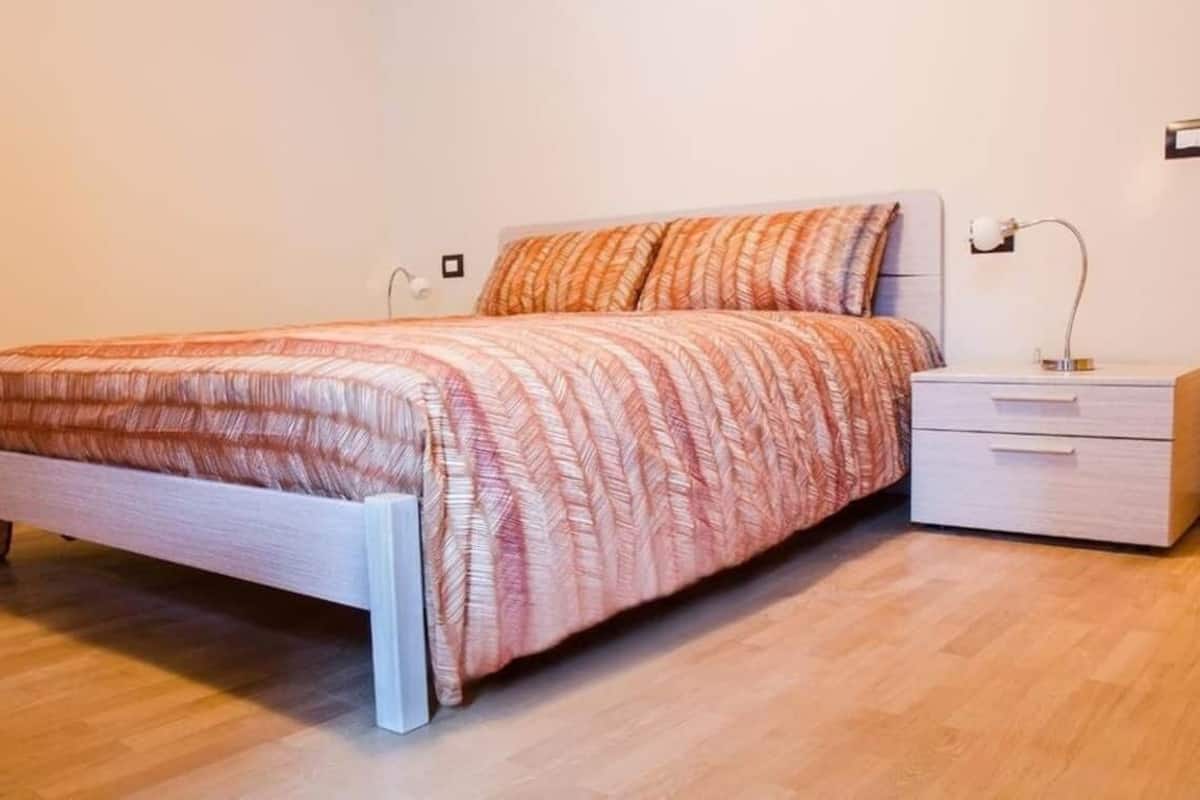 Family Apartment (Cristallo 7) | Free WiFi, bed sheets
