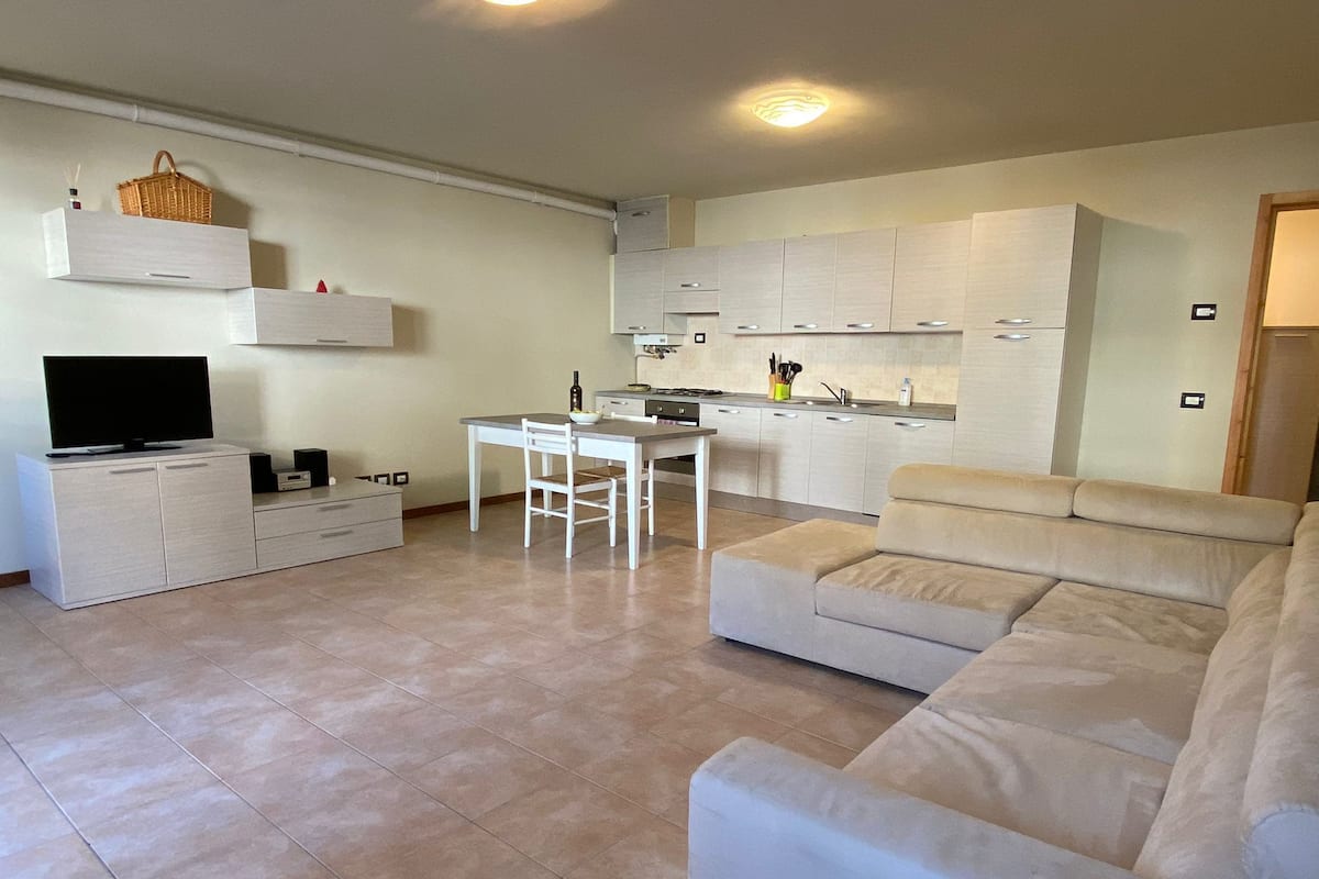 Basic Studio | Free WiFi, bed sheets