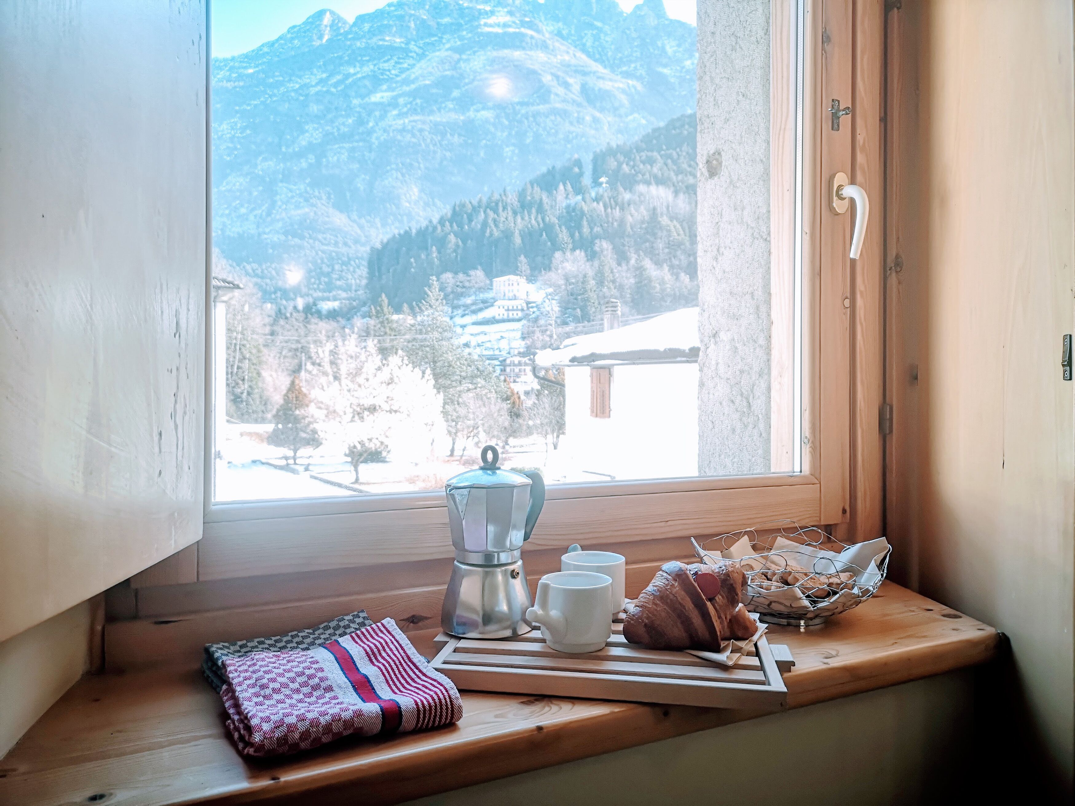 Family Apartment (Sorapis 10) | Free WiFi, bed sheets