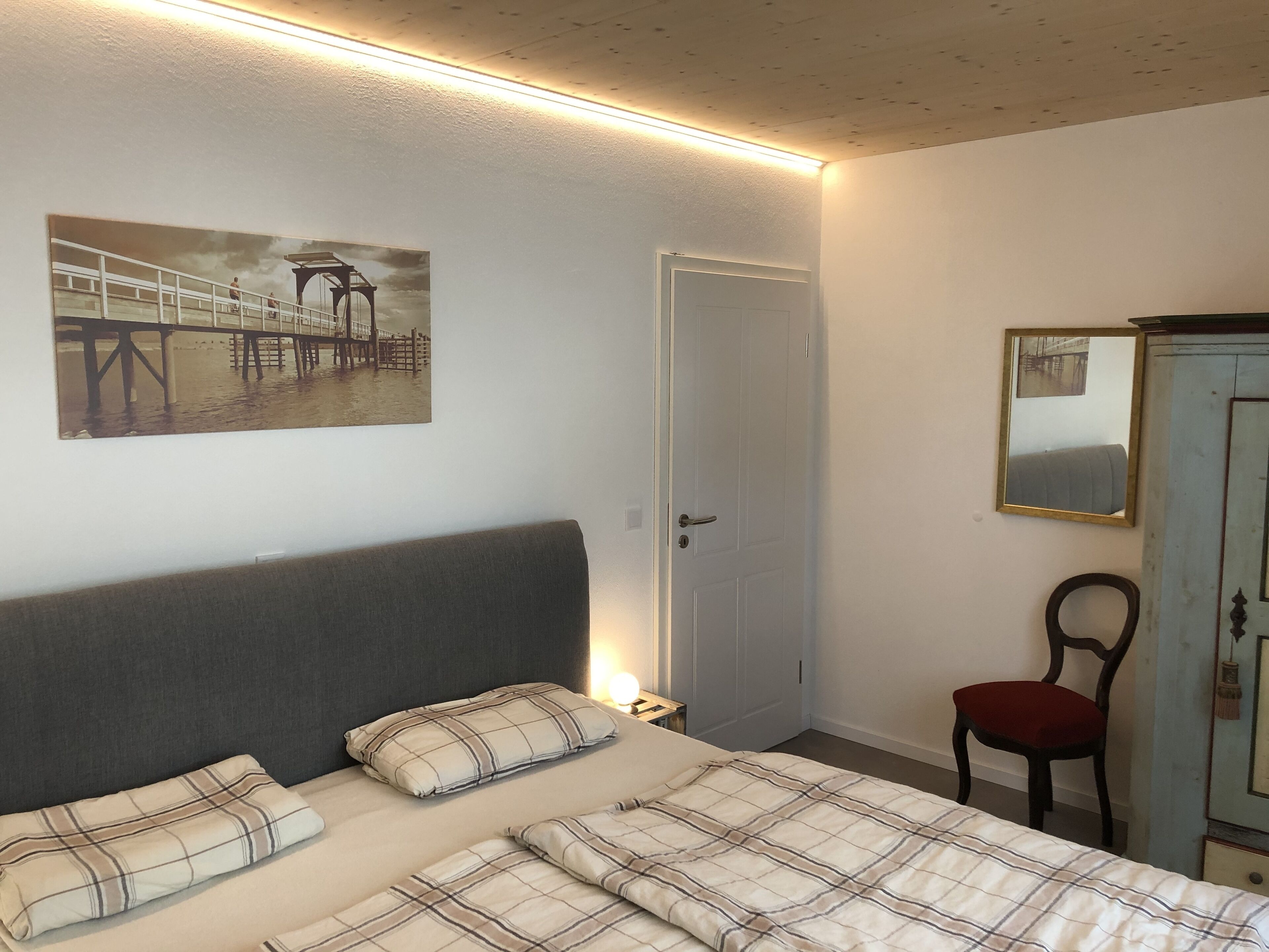 1 bedroom, travel crib, WiFi, bed sheets