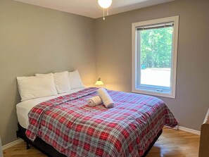 3 soverom, reiseseng for barn og wi-fi