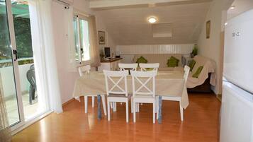 Apartment | Private kitchen | Fridge, microwave, oven, stovetop