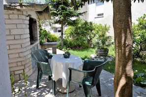 Apartment | Balcony - Sea View Apartment on Walking Distance to sea (Marina)
